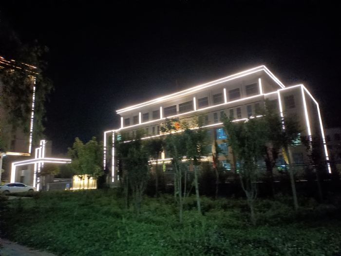 哪些因素影響太陽能路燈的使用年限？